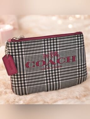 Coach Gingham Mini Wristlet Pouch Black White w/ Pink Tag NWOT